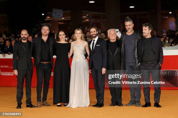 Francesco Frangipane, Edoardo Pesce, Vanessa Scalera, Elena Radonicich, Massimiliano Benvenuto, Giorgio Colangeli, Roberto Angelini and Filippo Gili...