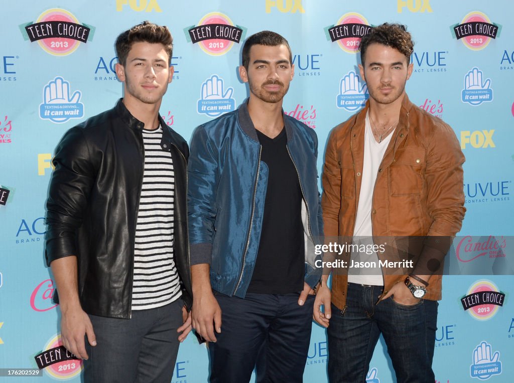 Teen Choice Awards 2013 - Arrivals