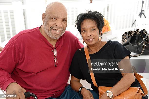 Actor James Avery and wife Barbara Avery attend the NKLA Pet Adoption Center ribbon cutting and celebrity/donor brunch at the NKLA Pet Adoption...
