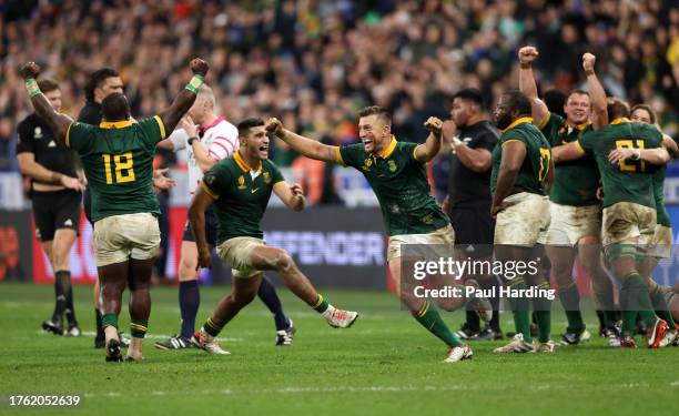Handre Pollard of South Africa celebrates winning the Rugby World Cup France 2023 Gold Final match between New Zealand and South Africa at Stade de...