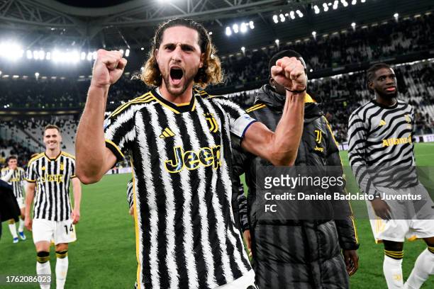 Adrien Rabiot of Juventus celebrates the victory after the Serie A TIM match between Juventus and Hellas Verona FC at Allianz Stadium on October 28,...