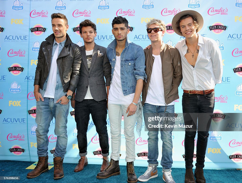 2013 Teen Choice Awards - Red Carpet