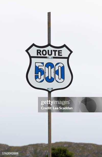 north coast 500 road sign - label icon stock pictures, royalty-free photos & images