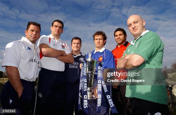 Alessandro Troncon of Italy, Martin Johnson of England, Gordon Bulloch of Scotland, Fabien Galthie of France, Colin Charvis of Wales and Keith Wood...