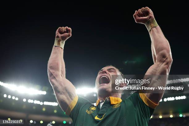 Jesse Kriel of South Africa celebrates victory at full-time following the Rugby World Cup Final match between New Zealand and South Africa at Stade...