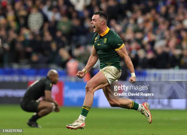 Jesse Kriel of South Africa celebrates victory at the final whistle during the Rugby World Cup France 2023 Gold Final match between New Zealand and...