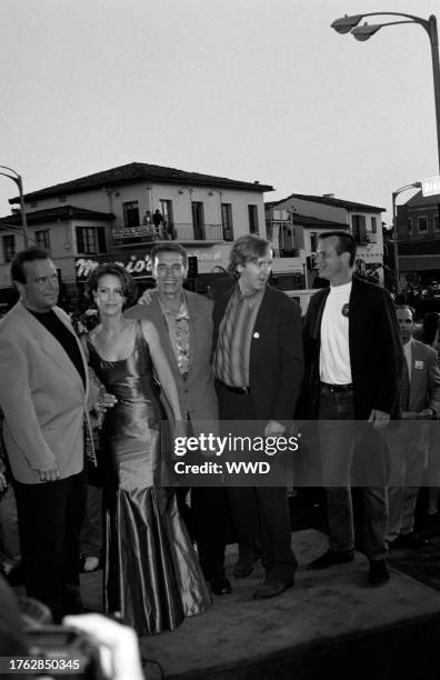 Tom Arnold, Jamie Lee Curtis, Arnold Schwarzenegger, James Cameron, and Bill Paxton attend the premiere of "True Lies" in Westwood, California, on...