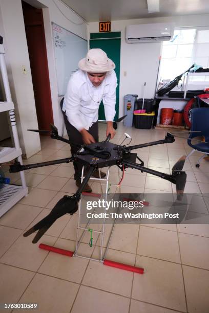 19 University Of Guam Stock Photos, High-Res Pictures, and Images ...