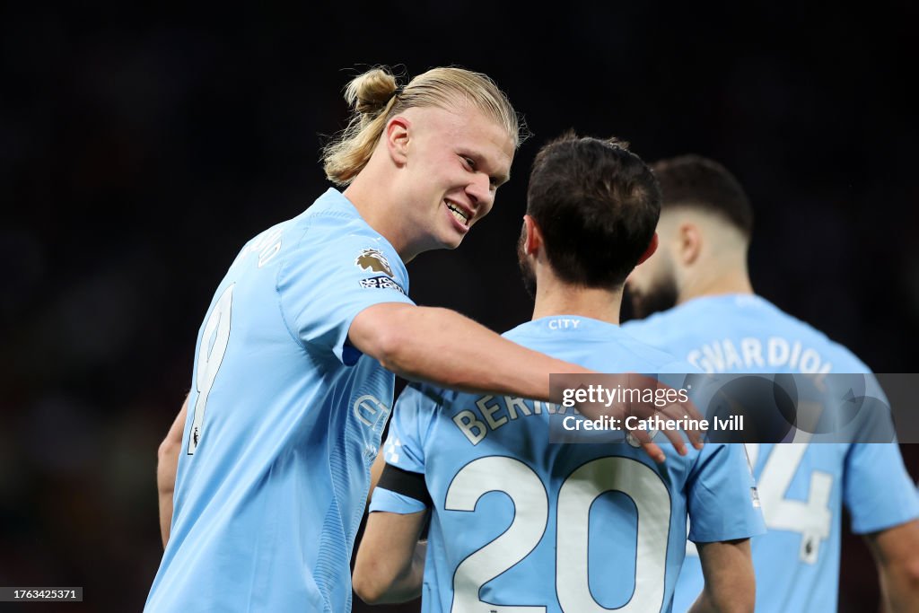 Manchester United v Manchester City - Premier League