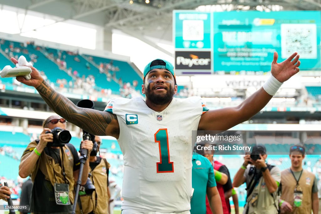 New England Patriots v Miami Dolphins