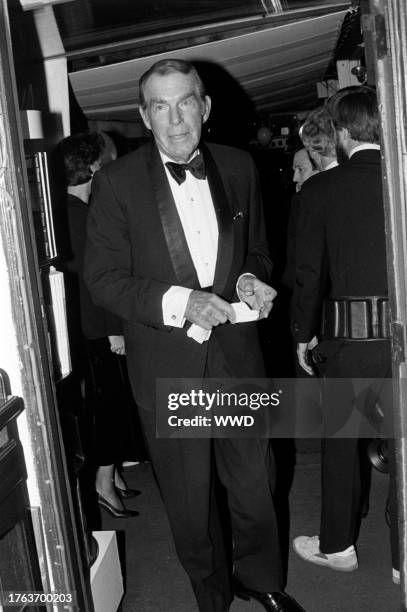 Fred Mac 118 Fred Macmurray 1980s Stock Photos, High-Res Pictures, and Images ...