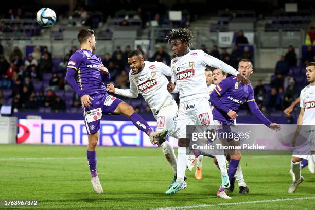 Andreas Gruber of Austria Wien, Anderson Gomes and Baila Diallo of Lustenau during the Admiral Bundesliga match between FK Austria Wien and SC...