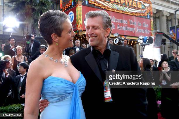 Anacleto Rapping x75478 078280.CA.0229.oscars.AMR Joe Roth greets Jamie Lee Curtis during arrivals at the 76th Annual Academy Awards at the Kodak...