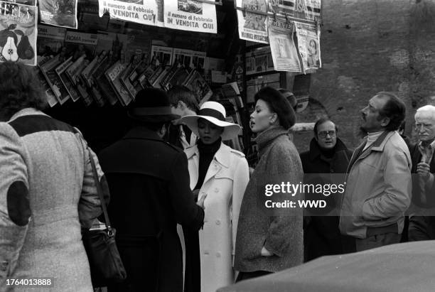 Singer Diana Ross, actress Marisa Mell, producer Barry Gordy and cast on set during the filming of Mahogony.