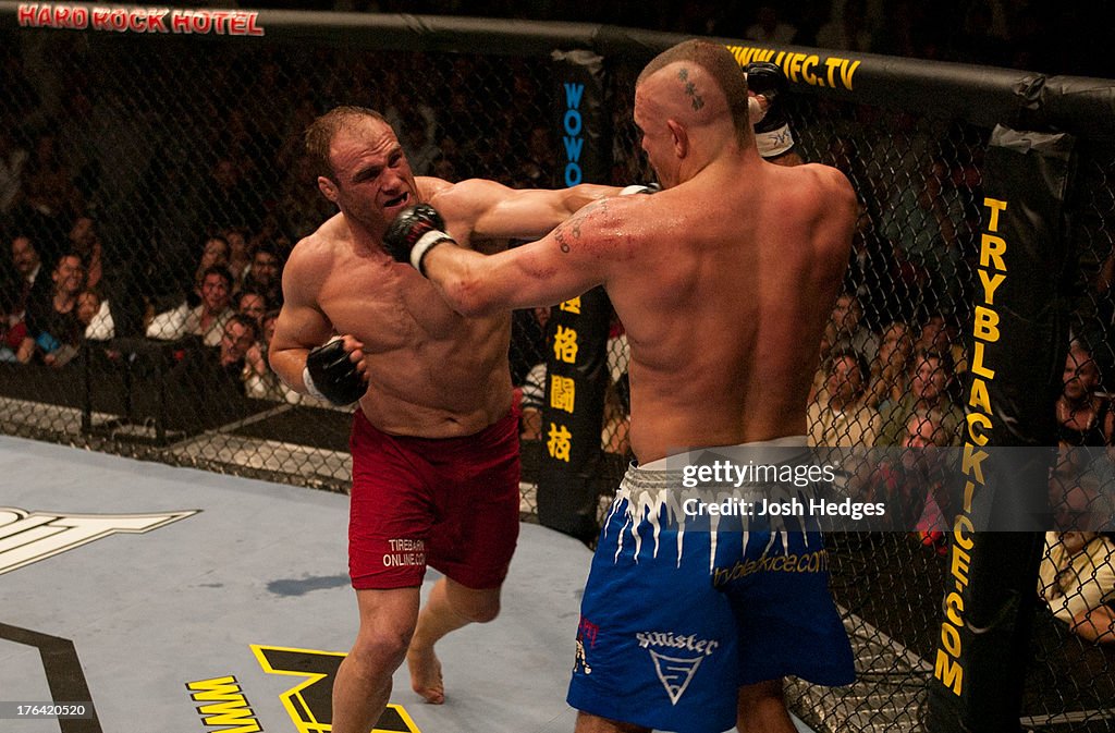 UFC 43: Couture v Liddell