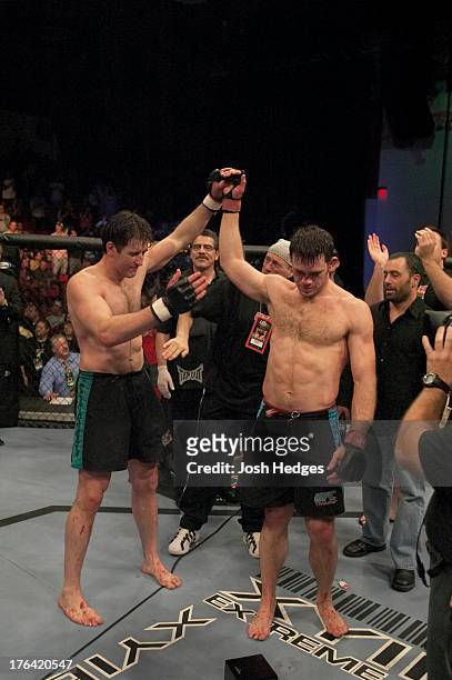 Forrest Griffin reacts after his decision victory over Stephan Bonnar in the light heavyweight finals bout at The Ultimate Fighter Season 1 Finale...