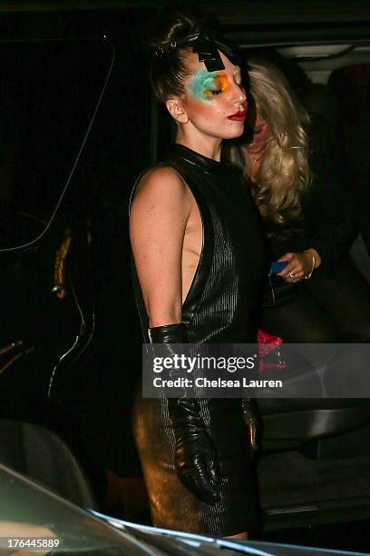 Lady Gaga arrives at a drag show with the cast of "RuPaul's Drag Race" at Micky's on August 12, 2013 in Los Angeles, California.