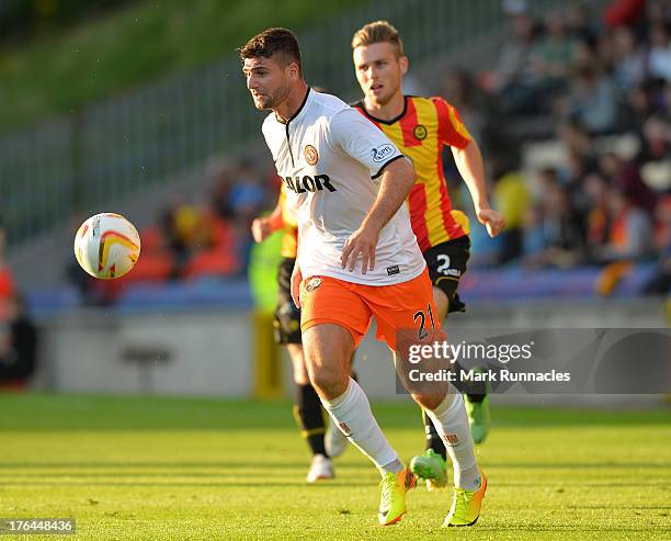 Nadir Ciffci of Dundee United in action during the Scottish Premiership League match between Partick Thistle and Dundee United at Firhill Stadium on...