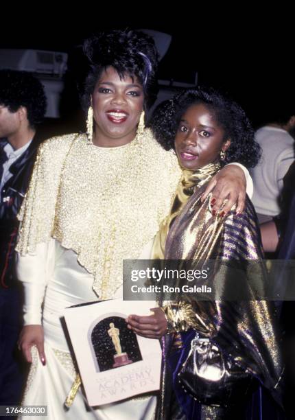 Oprah Winfrey and Akosua Busia attend 58th Annual Academy Awards on March 24, 1986 at the Dorothy Chandler Pavilion in Los Angeles, California.