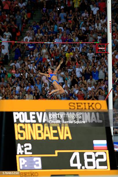 Elena Isinbaeva of Russia celebrates a jump in the Women's pole vault final during Day Four of the 14th IAAF World Athletics Championships Moscow...
