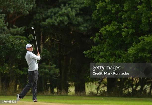 Adam Rolfe Photos and Premium High Res Pictures - Getty Images