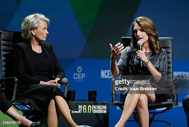 General Manager of the Southern Nevada Water Authority Patricia Mulroy and meteorologist Maria Larosa participate in a panel discussion during the...