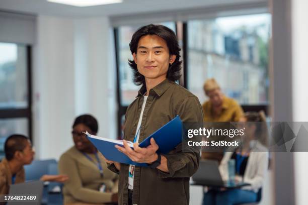 in his first year of medical studies - male medical student stock pictures, royalty-free photos & images