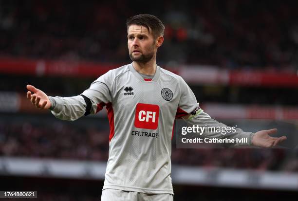 Oliver Norwood of Sheffield United during the Premier League match between Arsenal FC and Sheffield United at Emirates Stadium on October 28, 2023 in...