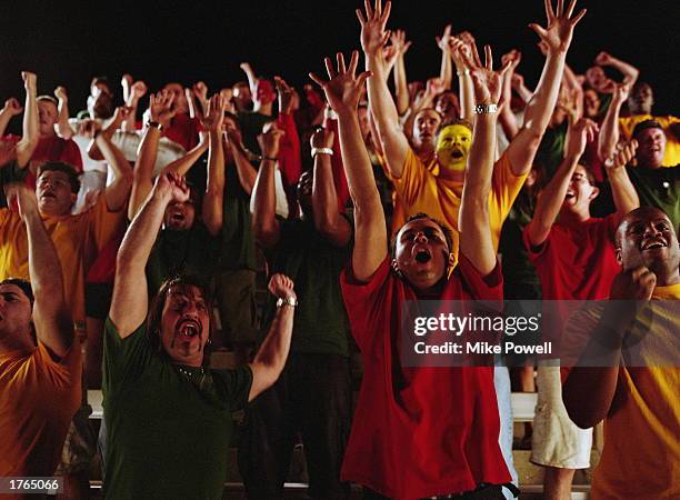 Cheering Definition Us Crowd Cheering Photos and Premium High Res Pictures - Getty Images