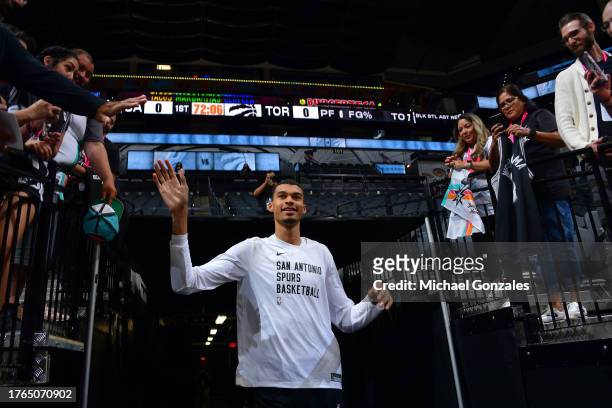 Victor Wembanyama of the San Antonio Spurs arrives to the arena before the game against the Toronto Raptors on November 5, 2023 at the Frost Bank...