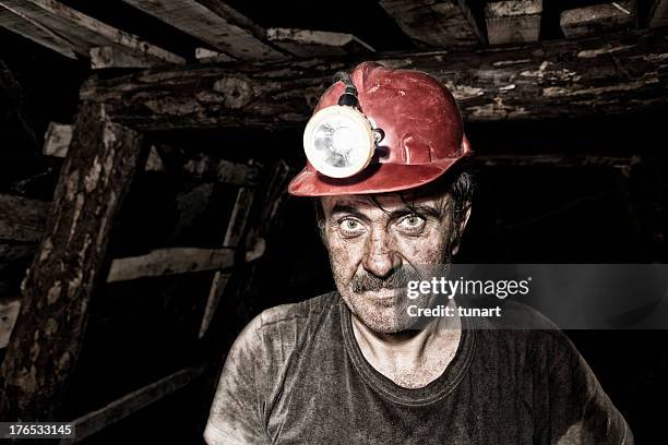 minero - mina subterránea fotografías e imágenes de stock
