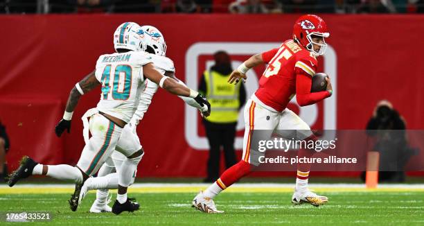 November 2023, Hesse, Frankfurt/Main: American football: NFL professional league, Kansas City Chiefs - Miami Dolphins, main round, main round games,...