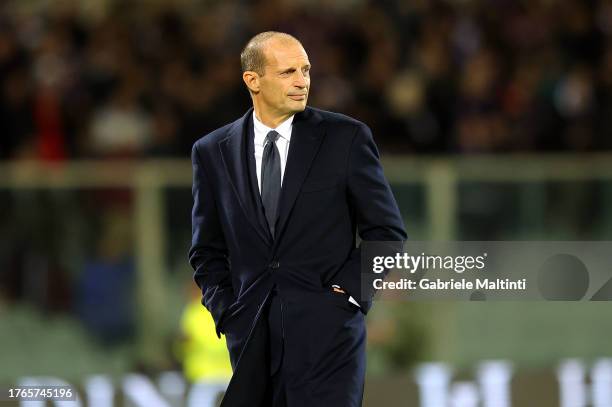 Manager Massimiliano Allegri of Juventus looks on during the Serie A TIM match between ACF Fiorentina and Juventus at Stadio Artemio Franchi on...