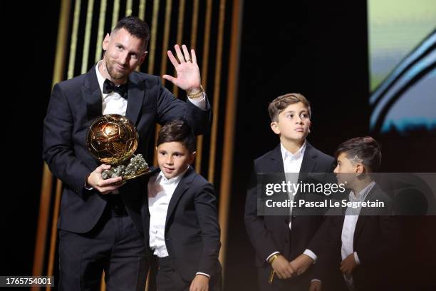 Lionel Messi and sons Thiago Messi, Mateo Messi Roccuzzo and Ciro Messi Roccuzz attend the 67th Ballon D'Or Ceremony at Theatre Du Chatelet on...
