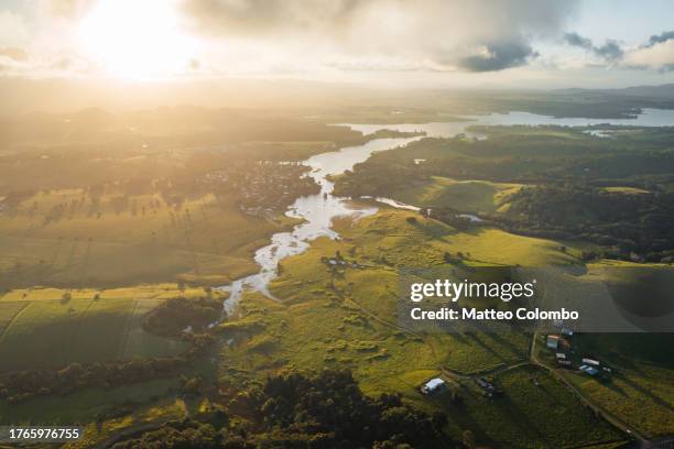 aerial view of lake tinaroo, atherton tablelands, australia - atherton tableland stock pictures, royalty-free photos & images