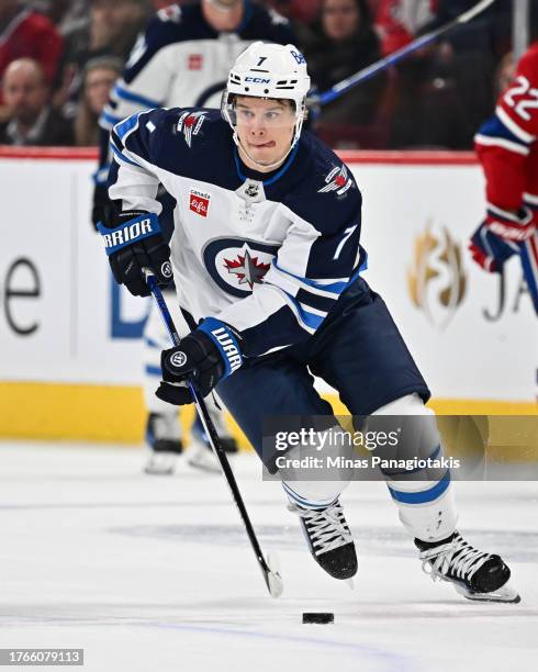 Vladislav Namestnikov of the Winnipeg Jets skates the puck during the third period against the Montreal Canadiens at the Bell Centre on October 28,...