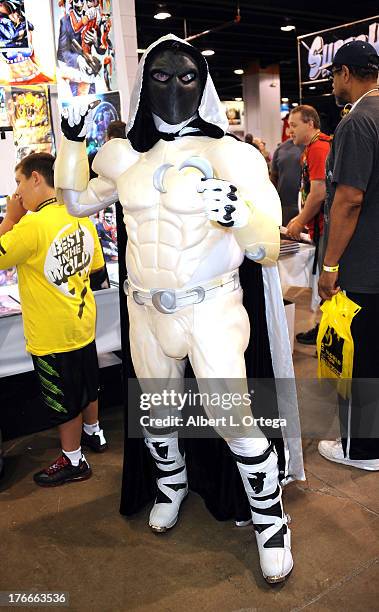 Cosplayer James Danielski as Moon Knight attends Day 1 Wizard World Chicago Comic Con held at Donald E. Stephens Convention Center on August 9, 2013...