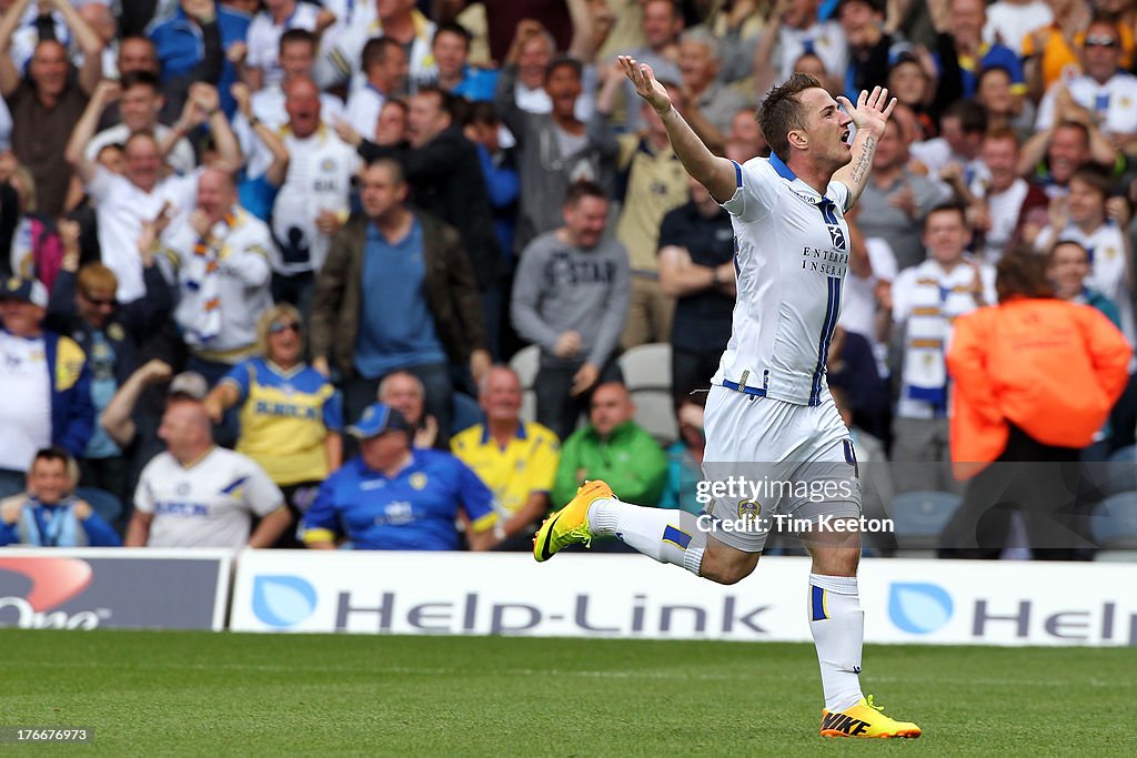 Leeds United v Sheffield Wednesday - Sky Bet Championship