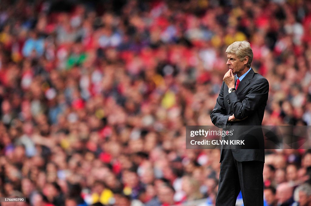 FBL-ENG-PR-ARSENAL-ASTON VILLA