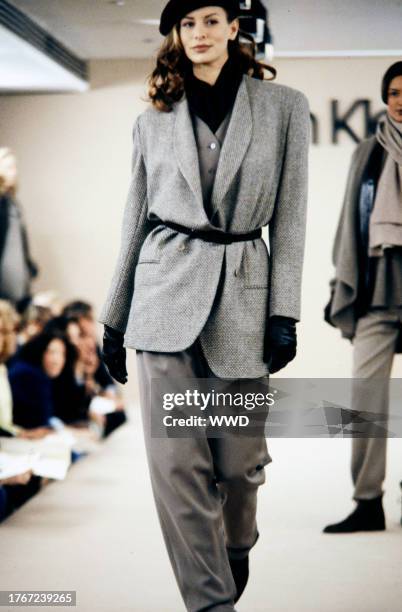 Calvin Klein Collection Fall 1992 Ready to Wear Runway Show