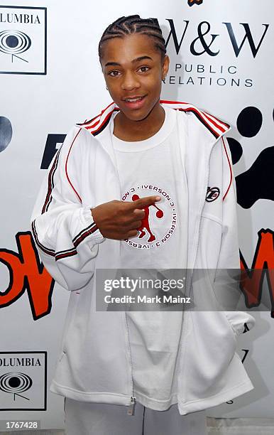 Rapper Bow Wow attends his 16th Birthday Bash on February 6, 2003 at the Cascade Skate Center in Atlanta, Georgia.