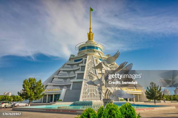 ashgabat turkmenistan downtown shopping mall - ashgabat stock pictures, royalty-free photos & images