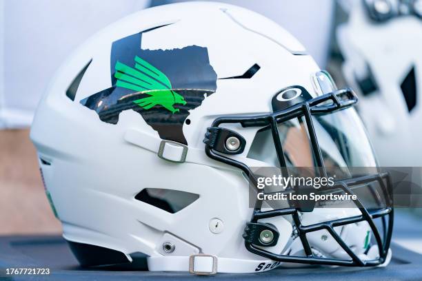 43 Utsa Helmets Photos & High Res Pictures - Getty Images