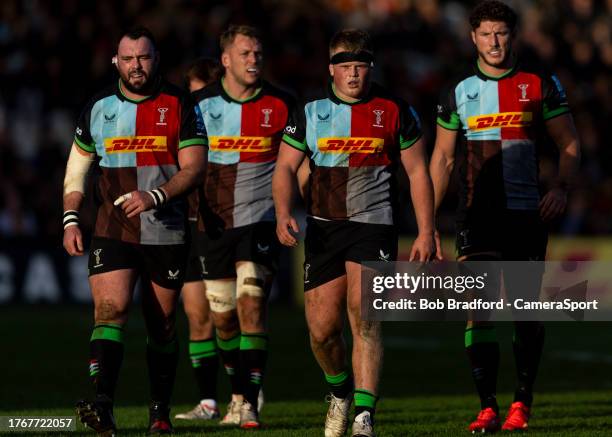 Harlequins' Will Collier and Harlequins' Fin Baxter during the Gallagher Premiership Rugby match between Harlequins and Newcastle Falcons at The...