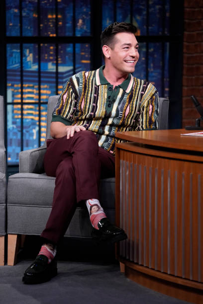NY: NBC'S "Late Night with Seth Meyers" - Jennifer Hudson, Matt Rogers (Band Sit-in: Justin Faulkner)