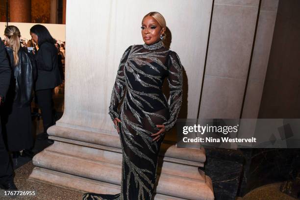 Mary J. Blige at the 2023 CFDA Fashion Awards held at the American Museum of Natural History on November 6, 2023 in New York, New York.