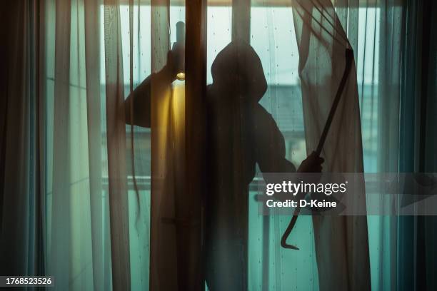 einbruch - einbruch stock-fotos und bilder