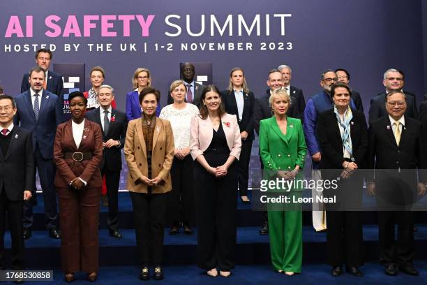 Host Michelle Donelan , Secretary of State for Science, Innovation and Technology poses together with Digital Ministers for a family photo on Day 1...
