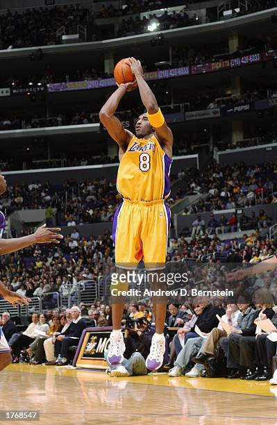 Kobe Bryant of the Los Angeles Lakers shoots a jumpshot during the game against the Utah Jazz at Staples Center on February 1, 2003 in Los Angeles,...