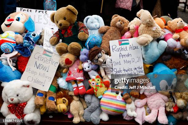 Parents and children hold a Teddy bear protest and vigil in George Square demanding a ceasefire to protect the children of Gaza on November 01, 2023...